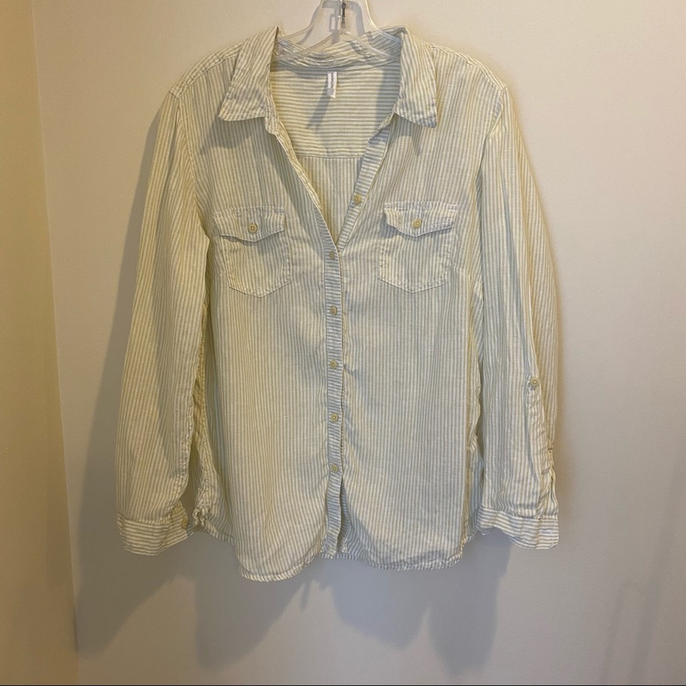 Marks and Spencer Linen Top in Soft Lime